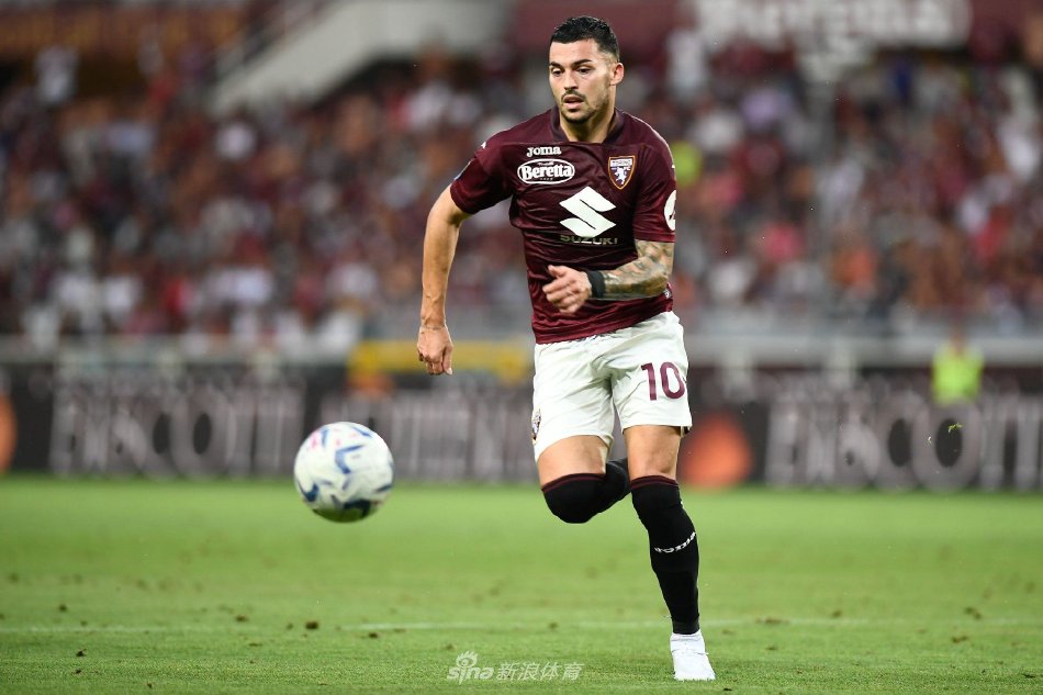 的舞台上 的舞台上