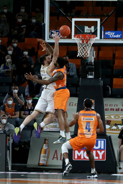 作的双重考 作的双重考