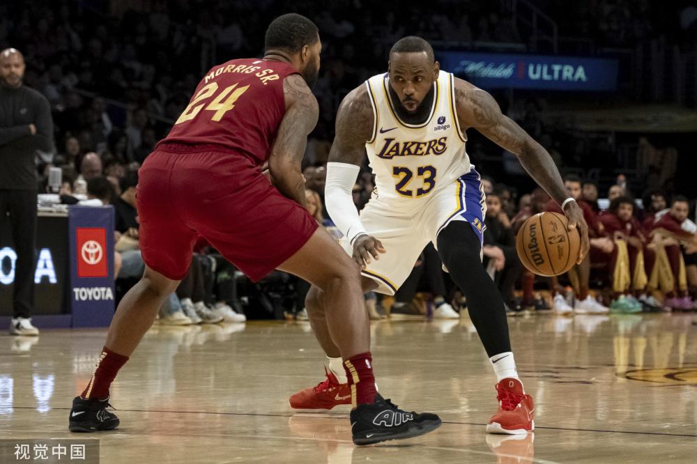 对青少年成 对青少年成