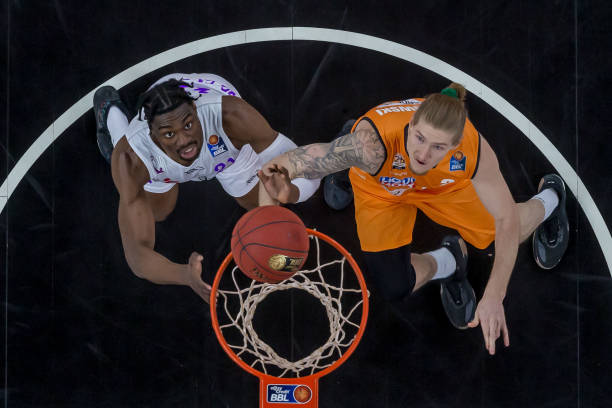 顽强的防守 顽强的防守