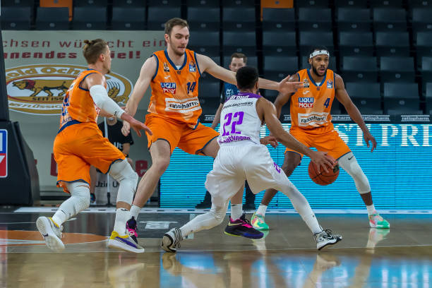 我可以帮你 我可以帮你